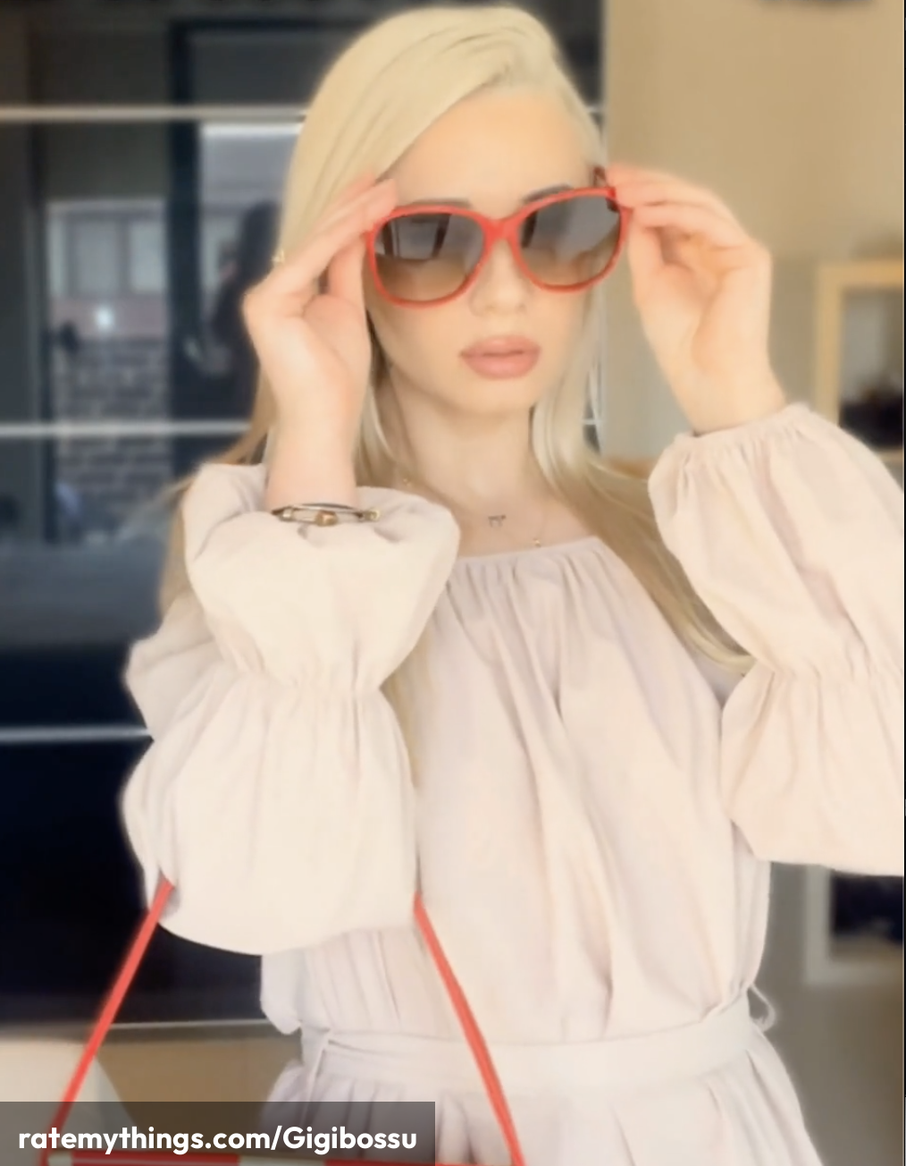 Soft Neutrals and Oversized Sleeves Create Effortless Chic