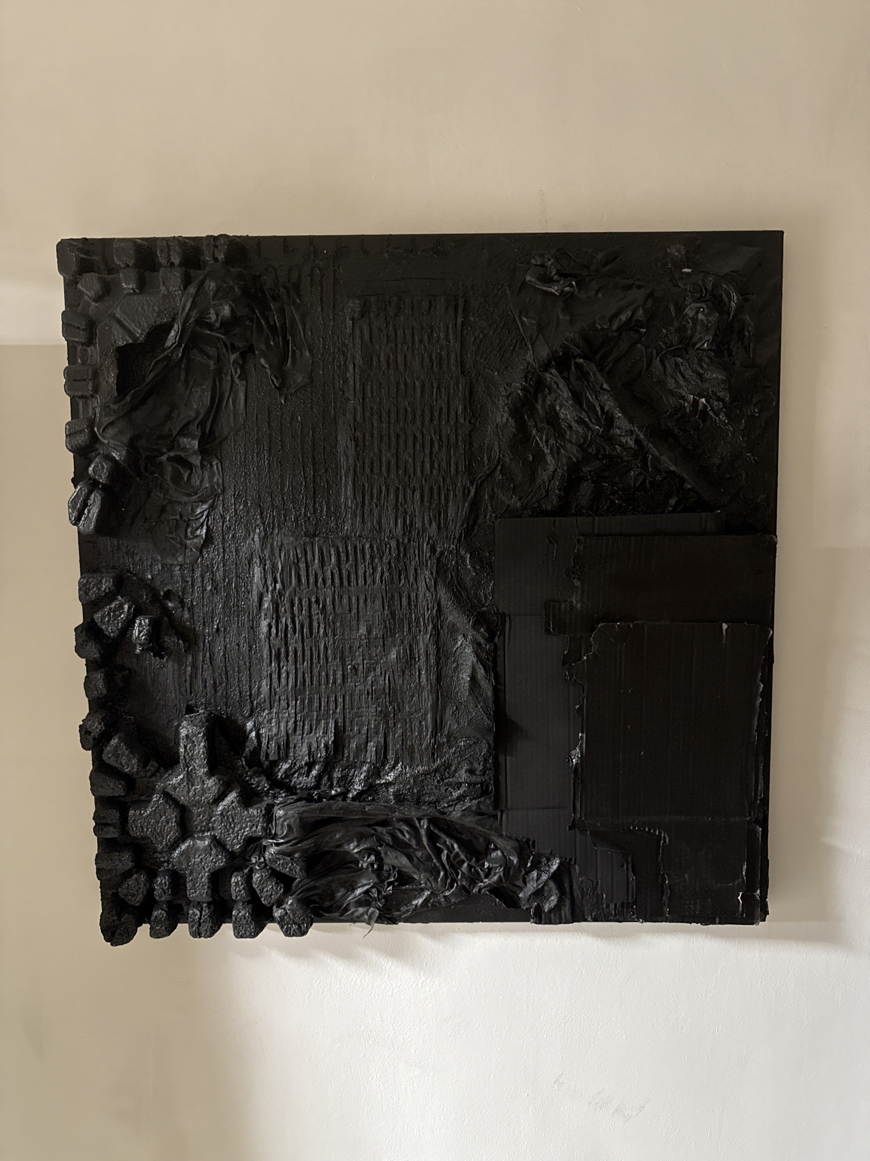 Intriguing Textural Contrast Needs Clearer Purpose and Refinement